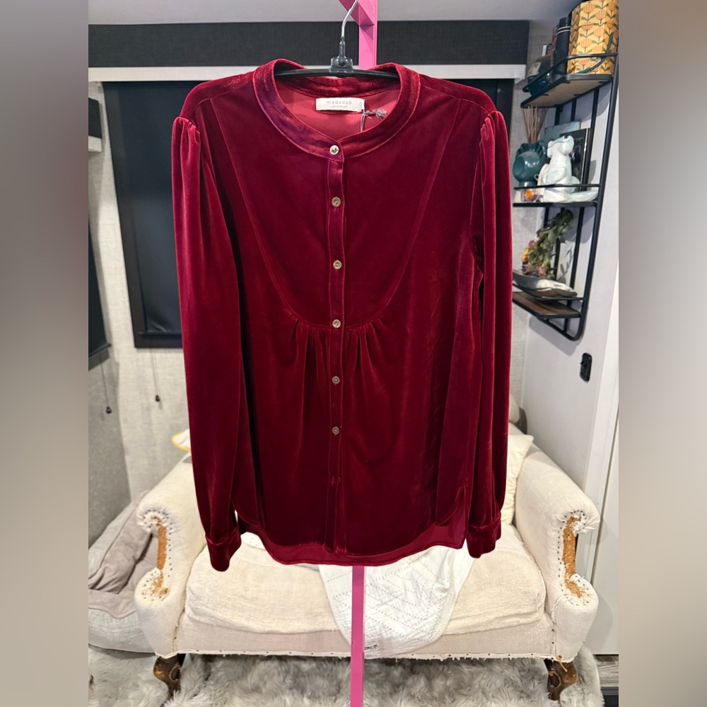 NWT Mododoc Elegant Velvet Button-Up Blouse - Rich Burgundy Small